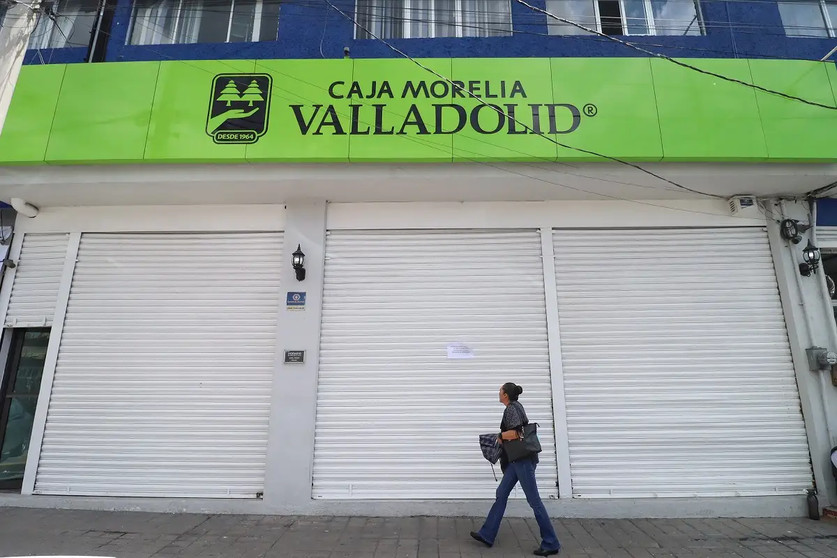 Ola de asaltos en bancos de Puebla