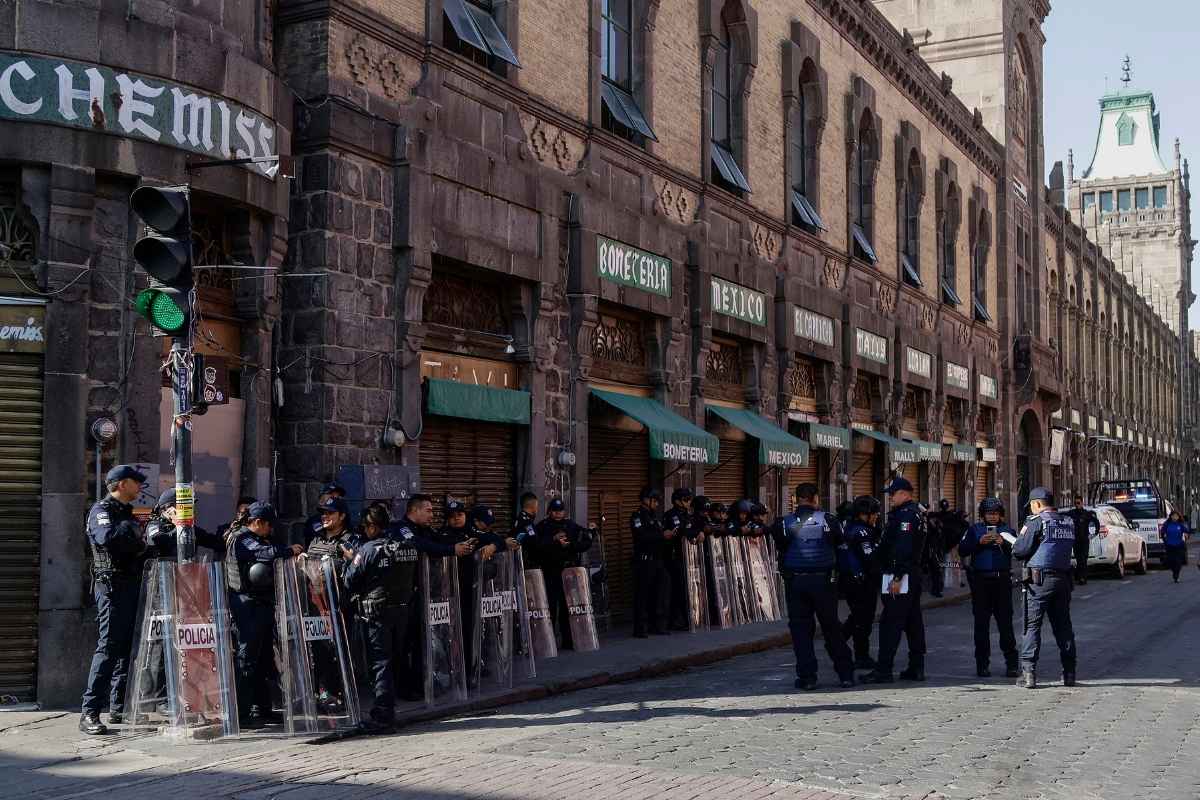 Operativo contra ambulantes en el centro de Puebla se mantendrá hasta fin de año 3 Operativo contra ambulantes en el centro de Puebla se mantendra hasta fin de ano 1