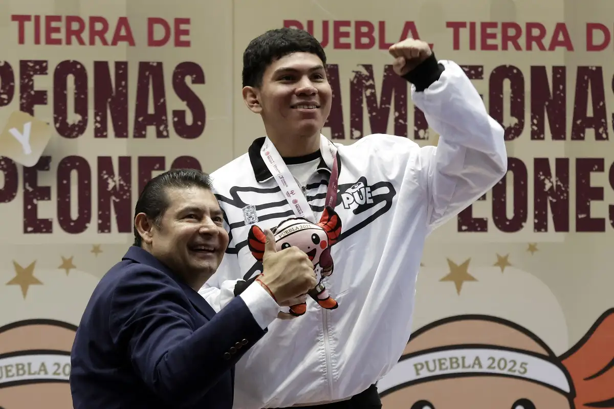 Premiación de box en Puebla reconoce a 65 atletas de la Olimpiada Nacional CONADE 2025