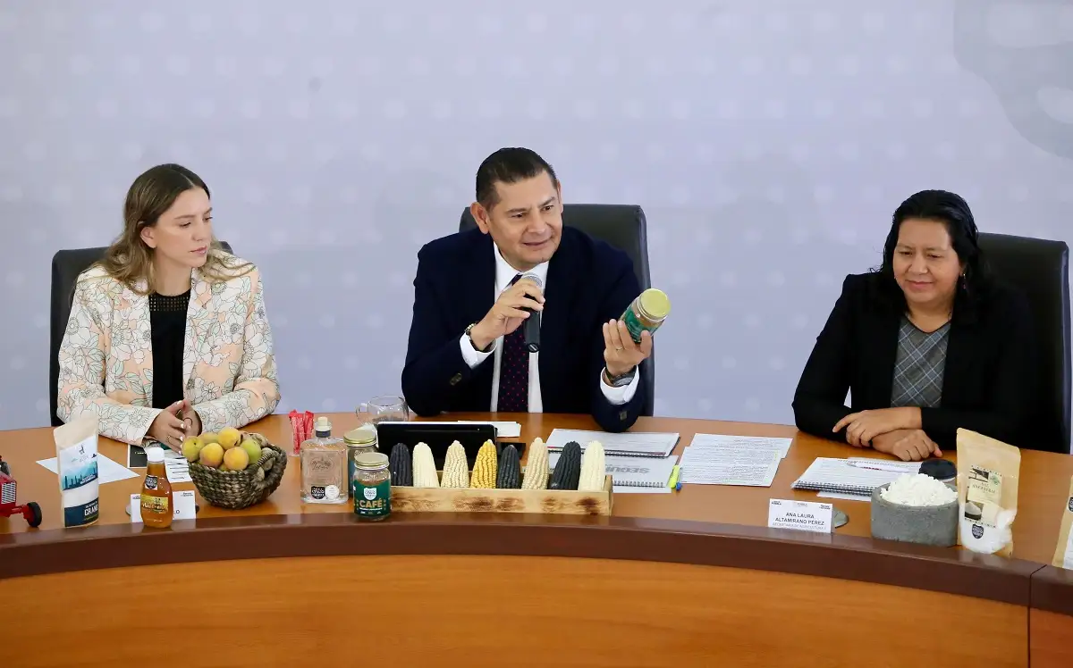 Riqueza comunitaria con justicia social para el campo poblano: Armenta 2 Riqueza comunitaria con justicia social para el campo poblano Armenta