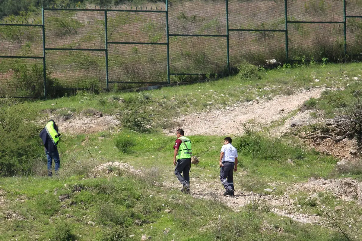 Sujeto arroja a una mujer trans a un barranco de 50 metros en Teziutlán