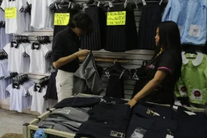 Uniformes escolares en Puebla así será la entrega que planea Gobierno del Estado para el ciclo 2025-2026