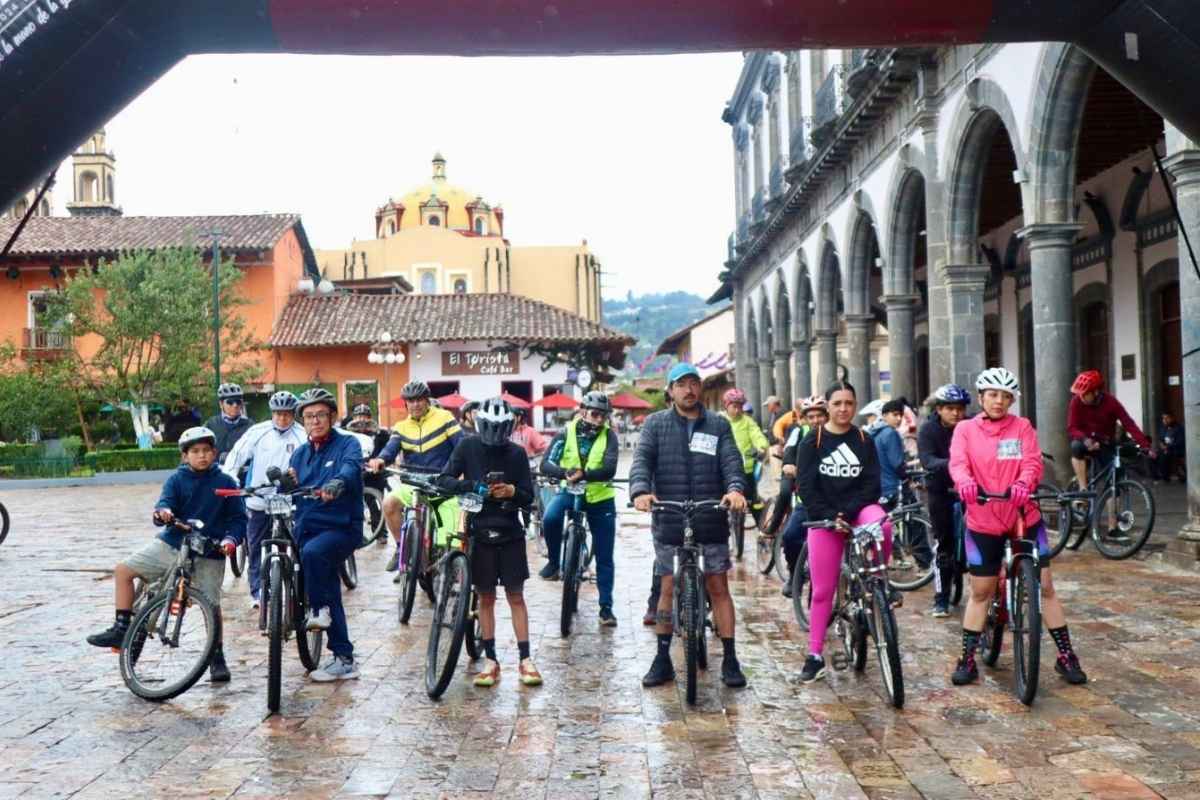Zacatlán en bici, así fue la Rodada Patrimonial 2 Zacatlan en bici asi fue la Rodada Patrimonial1