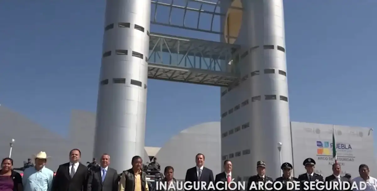 Arcos de Seguridad de Puebla, sin equipo y están deplorables