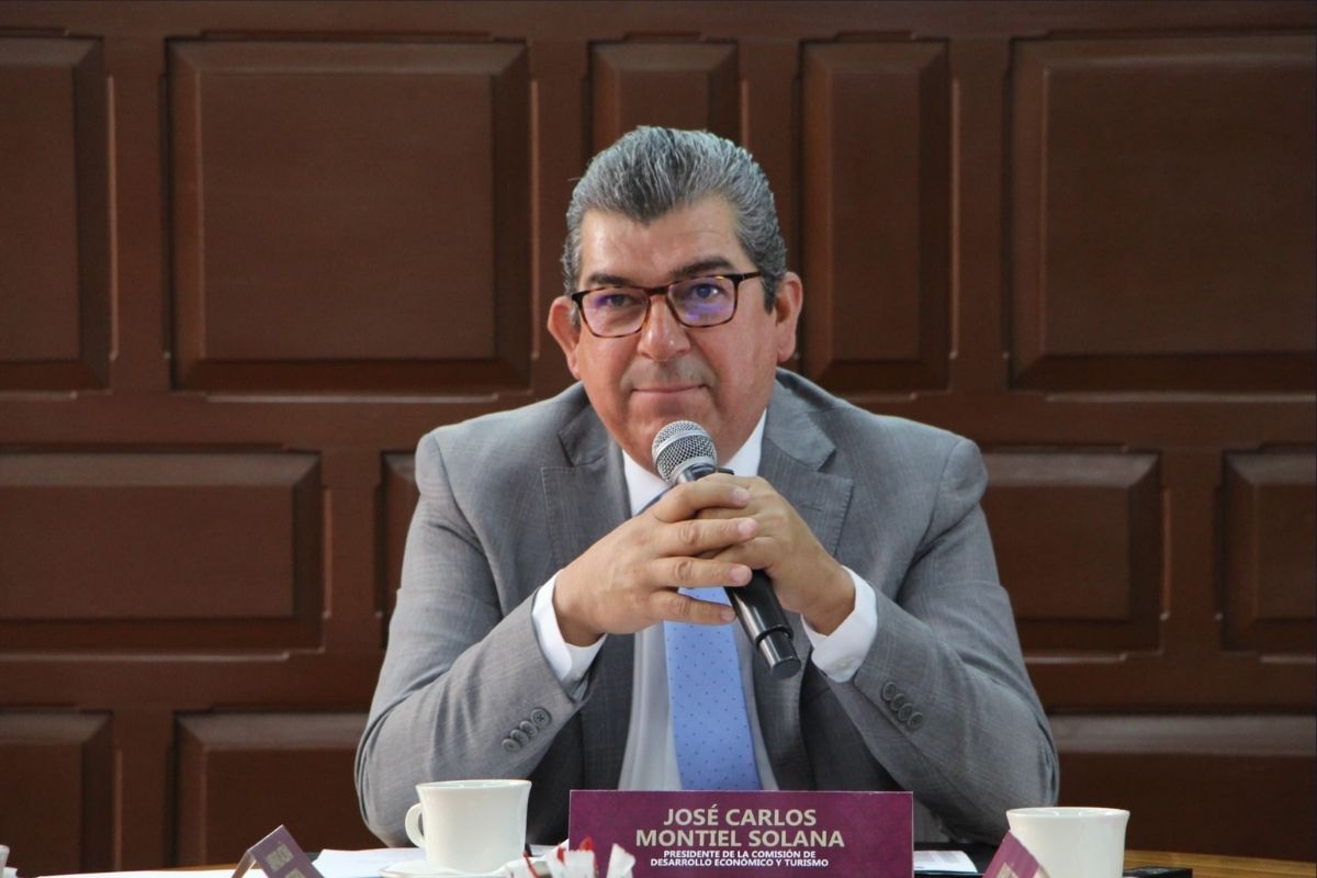 Prohibirán que menores ingresen a hoteles y moteles en Puebla