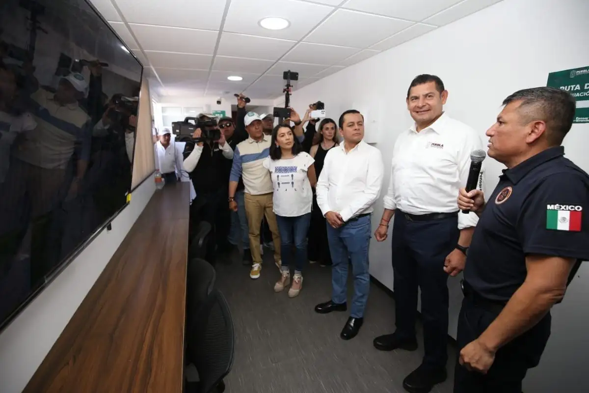 Con un modelo innovador, el Gobierno de Puebla fortalece seguridad para los viajeros en carreteras 1 Centro Estratégico de Seguridad y Atención Turística