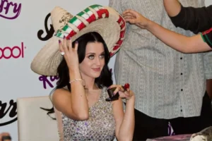 Soy mexicana: grita niña en concierto de Katy Perry