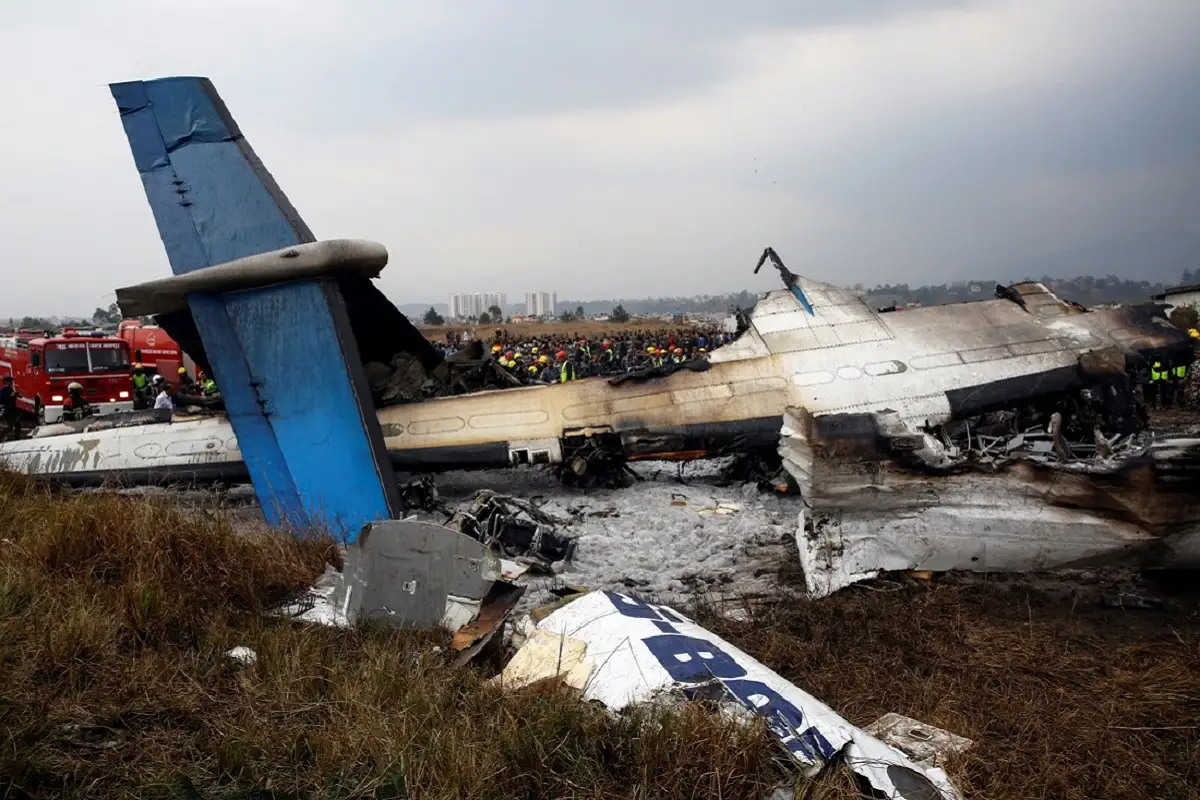 VIDEO: Desplome de avioneta en Nueva Jersey deja múltiples heridos 1 Desplome de avioneta en Nueva Jersey deja múltiples heridos