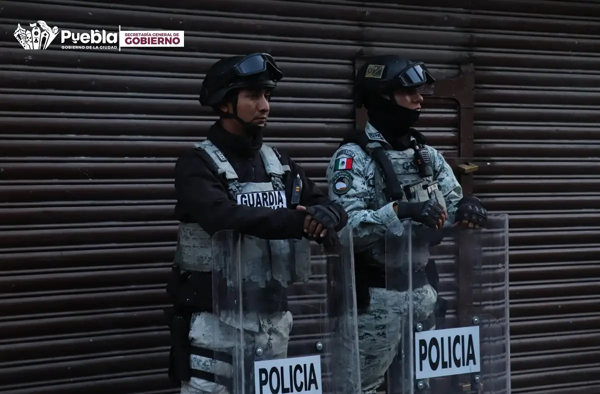 Detienen a falso policía auxiliar de Puebla por extorsionar