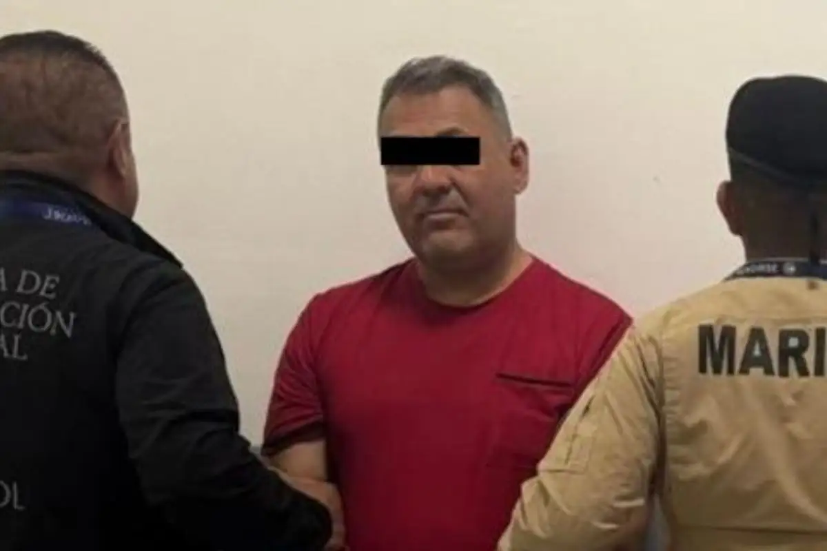 Detienen con apoyo de la INTERPOL a ex edil auxiliar poblano en el aeropuerto de la CDMX 1 Detienen a expresidente auxiliar de Atopoltitlán, Puebla