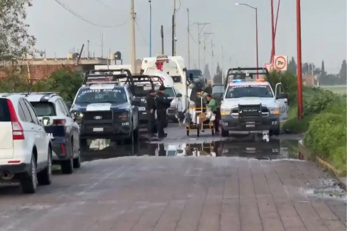 Aseguran pipas y detienen a huachicoleros en Coronango 1 Aseguran pipas y detienen a huachicoleros en Coronango