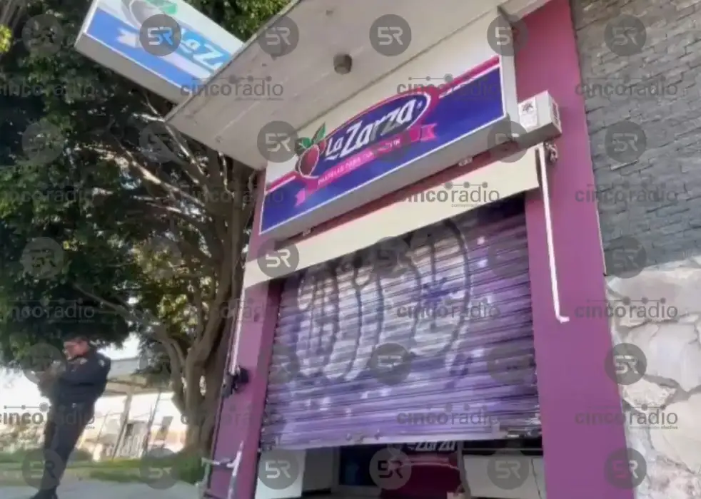 Roban 12 mil pesos y hasta pasteles de La Zarza de la 14 Oriente