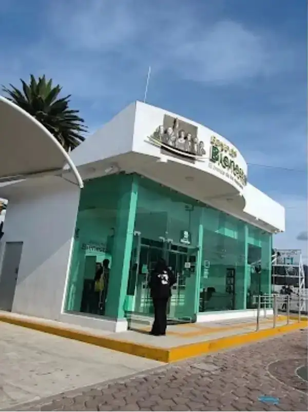 Tras robo a Banco del Bienestar en Chachapa, uniformados vigilan la sucursal 2 Tras robo a Banco del Bienestar en Chachapa