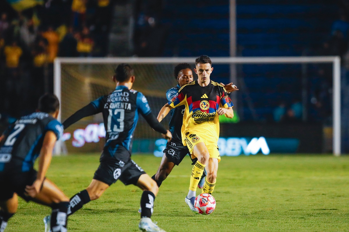 América vs Querétaro: Las Águilas logran imponerse 1-0 en medio de la tormenta eléctrica 1 América vs Querétaro Las Águilas logran imponerse 1-0