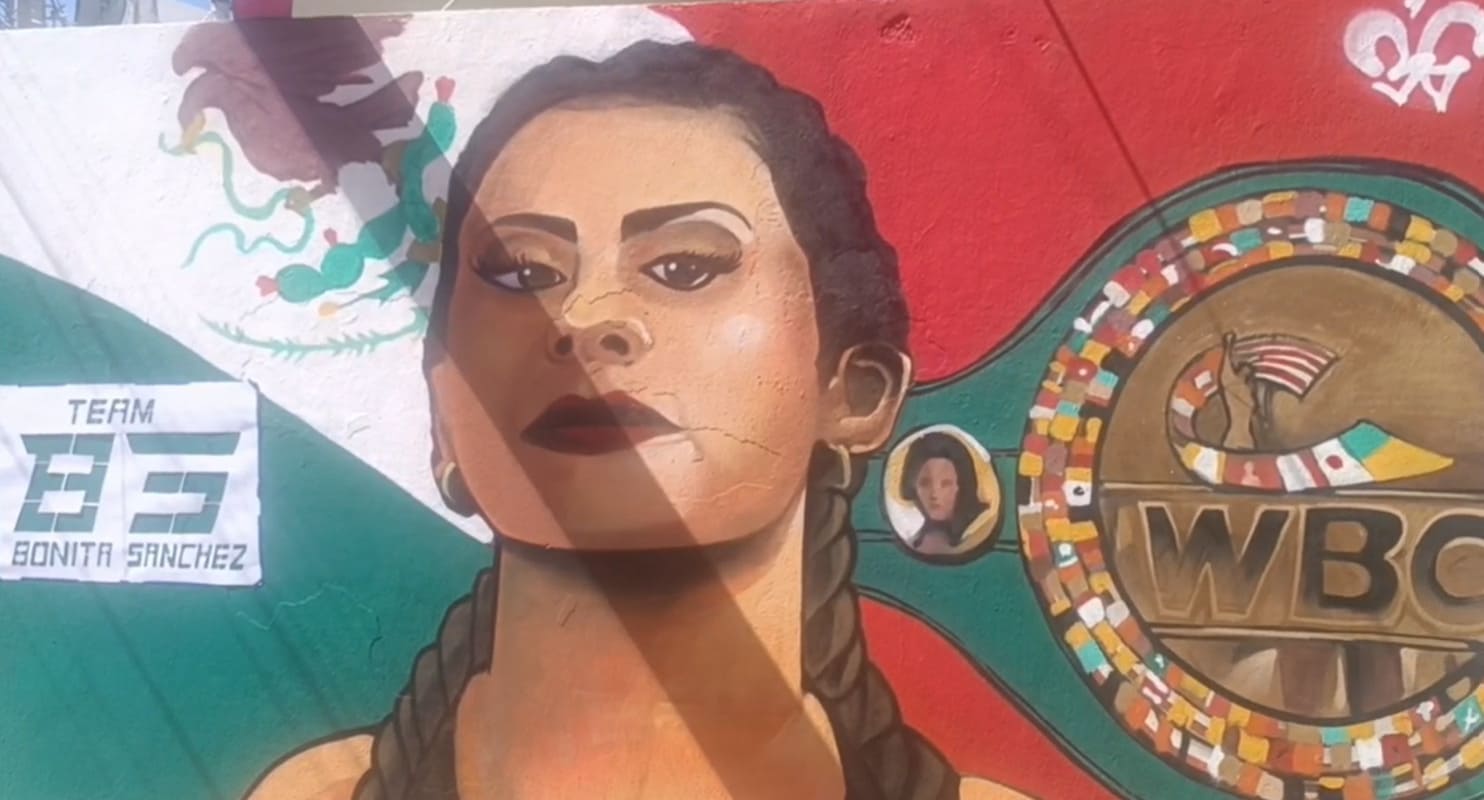 Inauguran mural de “La Bonita” Sánchez en Deportivo Ignacio Romero Vargas