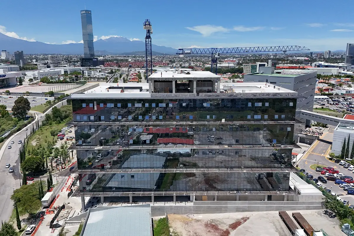 Estas 5 obras se hicieron en Puebla durante la construcción del Hospital San Alejandro