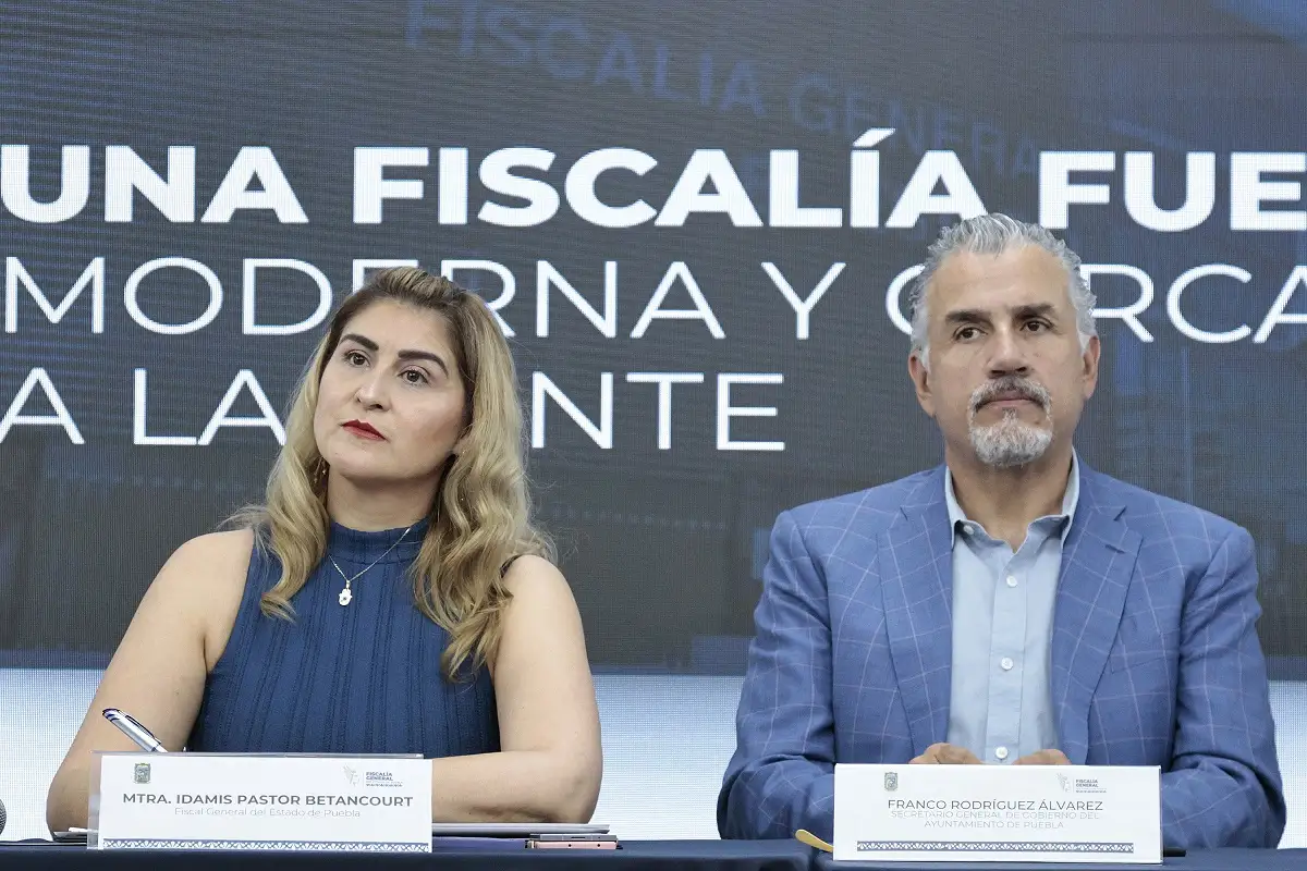 Fiscalía de Puebla contacta a familias de 89 cuerpos de la morgue con programa de identificación humana