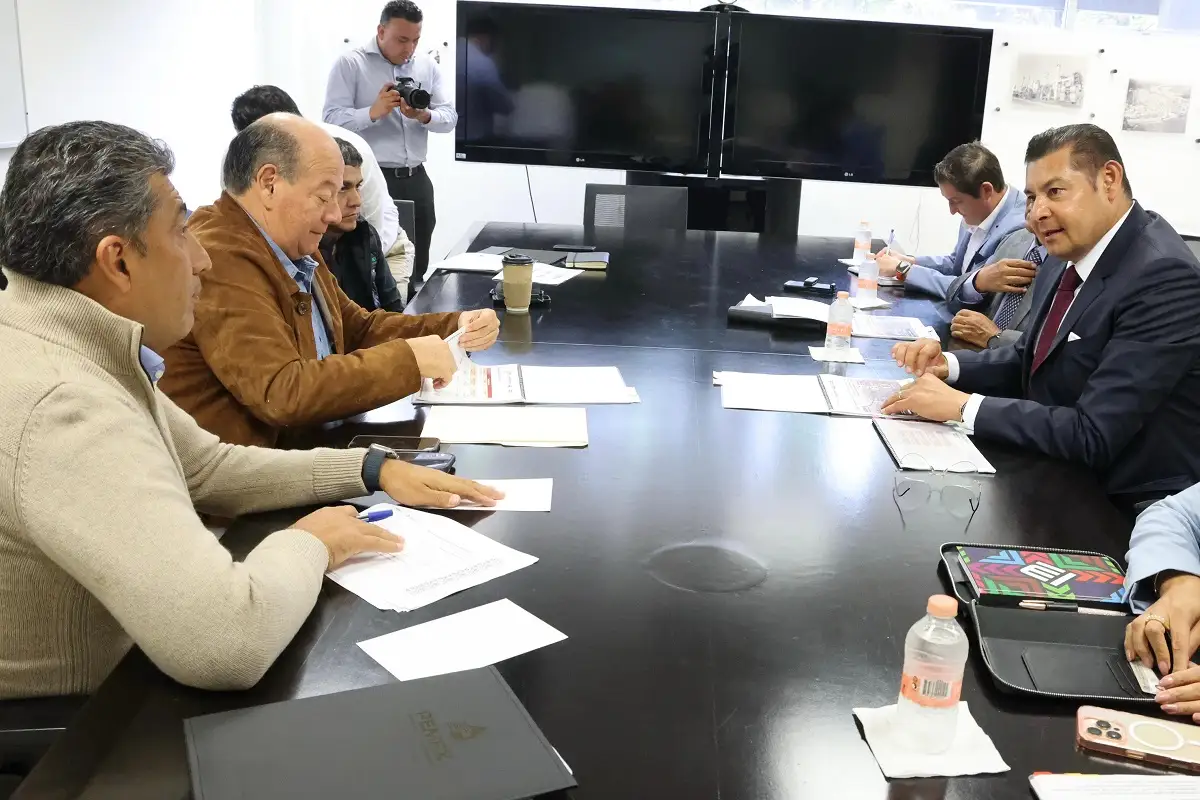 Gobierno de Puebla logra histórico respaldo de PEMEX 2 Gobierno de Puebla logra histórico respaldo de PEMEX