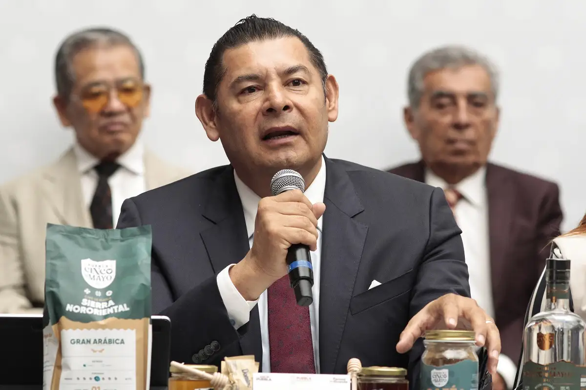 Gobierno estatal busca reactivar el aeropuerto de Tehuacán 2 Gobierno estatal busca reactivar el aeropuerto de Tehuacán