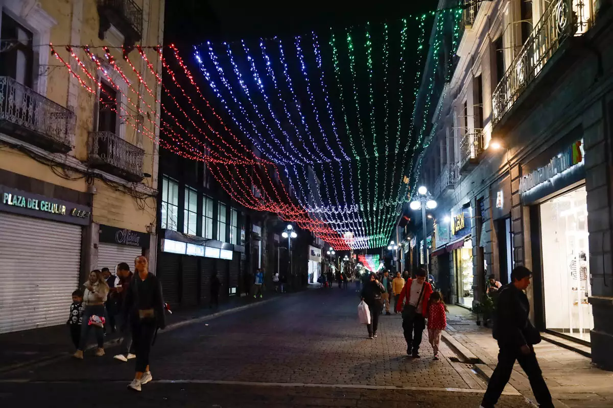 ILUMINACION PUEBLA 15 DE SEPTIEMBRE 9