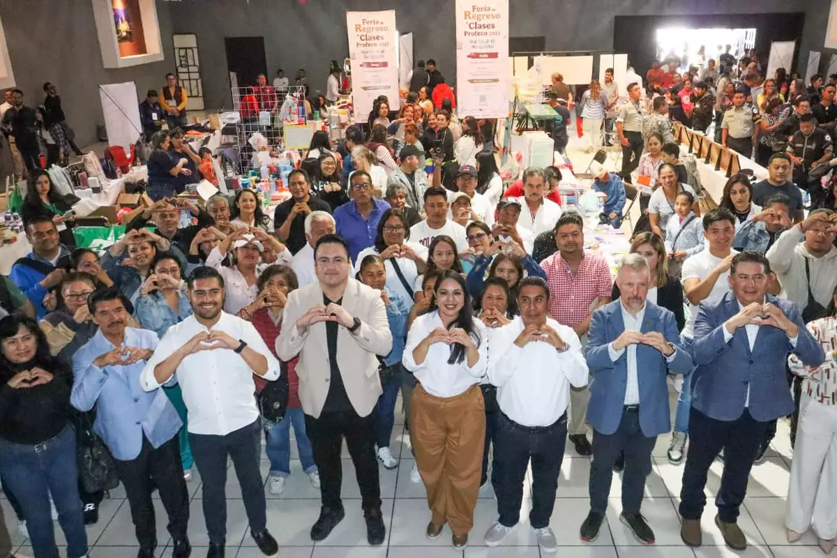 Inaugura Tonantzin Fernandez la Feria del Regreso a Clases Profeco 2025 6