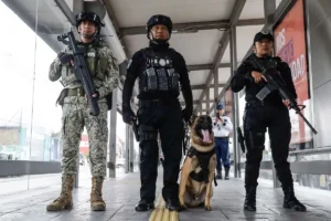 Lanzan vacantes para bomberos y policías en Puebla con salario de 16 mil pesos: así puedes postularte