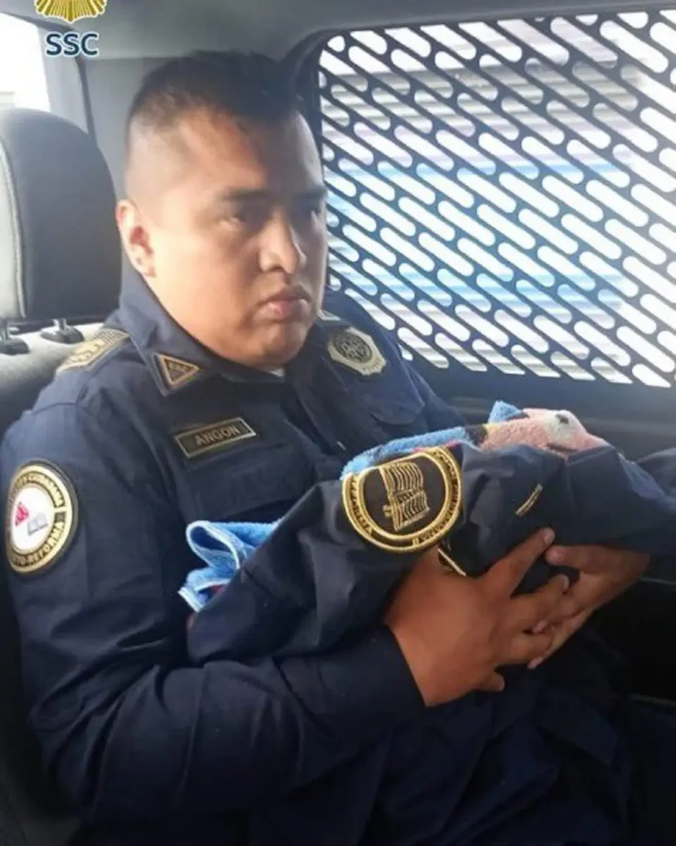 Muere bebé abandonada en los baños del Metro en la CDMX