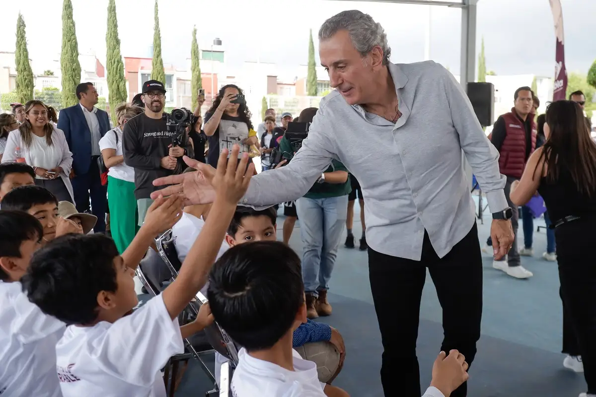 Pepe Chedraui entrega uniformes a escuelas de fútbol en Puebla capital 1 Pepe Chedraui entrega uniformes a escuelas de fútbol en Puebla capital