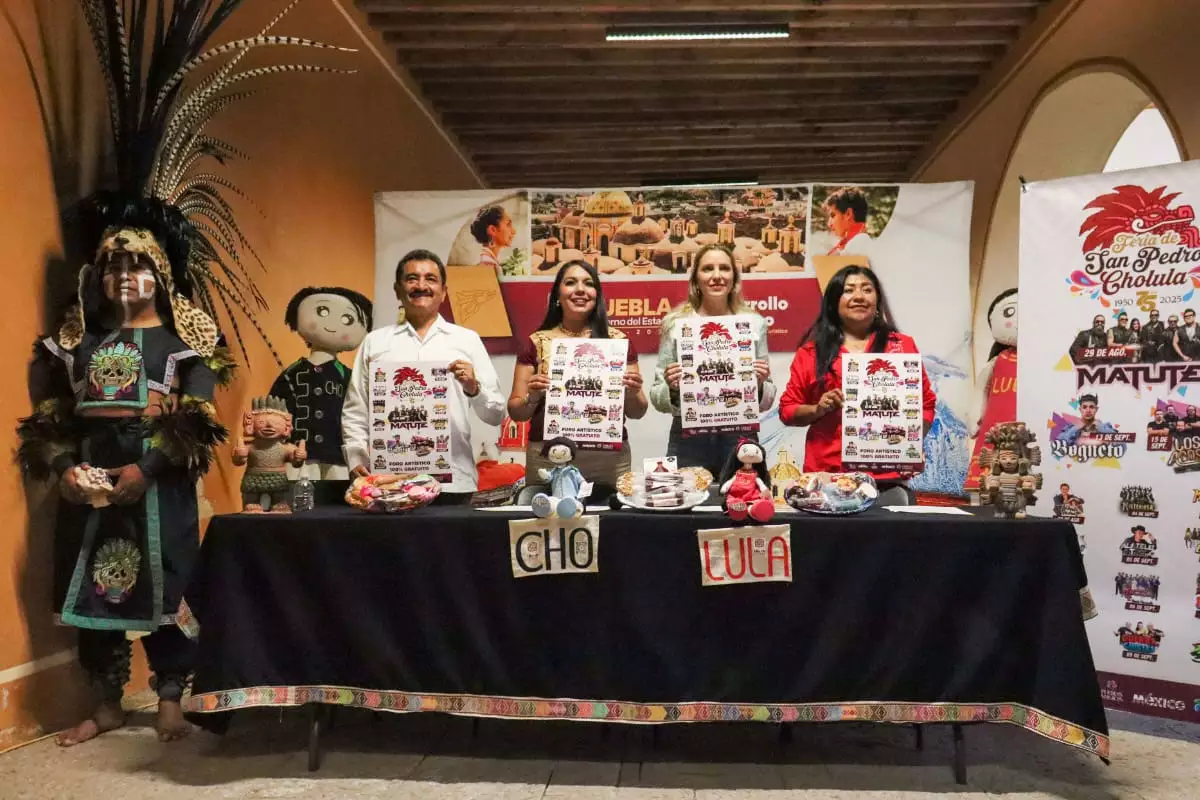 Presenta Tonantzin Fernandez la edicion 75 de la Feria de Cholula 3