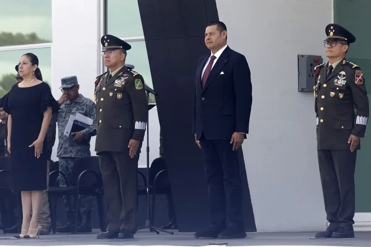 Puebla coadyuva con la Federación, asegura Armenta tras detención de expolicías 2 Puebla coadyuva con la Federación, asegura Armenta tras detención de expolicías