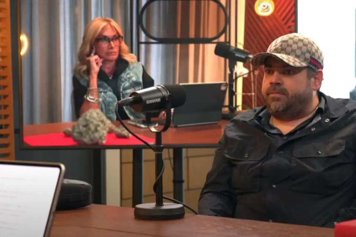 “Todos hemos fracasado, pero yo no he matado a nadie”: Asesinato de Camilo Ochoa revive entrevista con Adela Micha 1 Reviven entrevista de Adela Micha con Camilo Ochoa