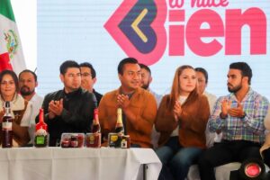 Roberto Solís da inicio a la Feria de las Berries 2025 en San Diego Buenavista 1