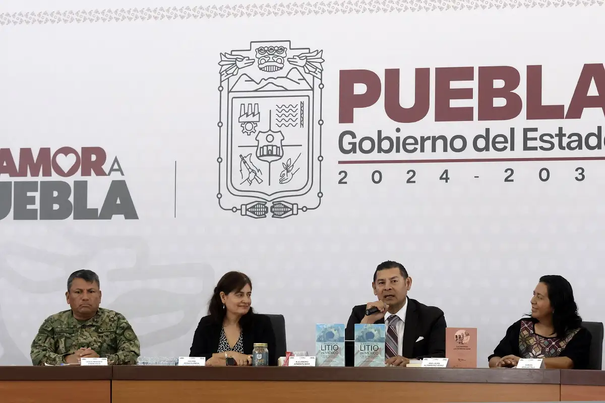 SSP identifica a sujetos que agredieron a familia en la Puebla-Atlixco  