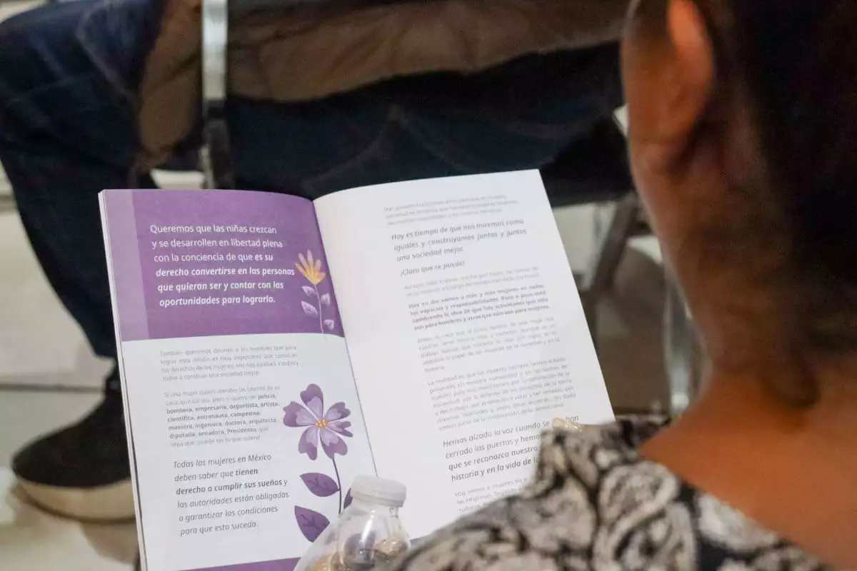 Tonantzin Fernandez encabeza Asamblea de Mujeres por la Igualdad y contra las Violencias en San Pedro Cholula 4