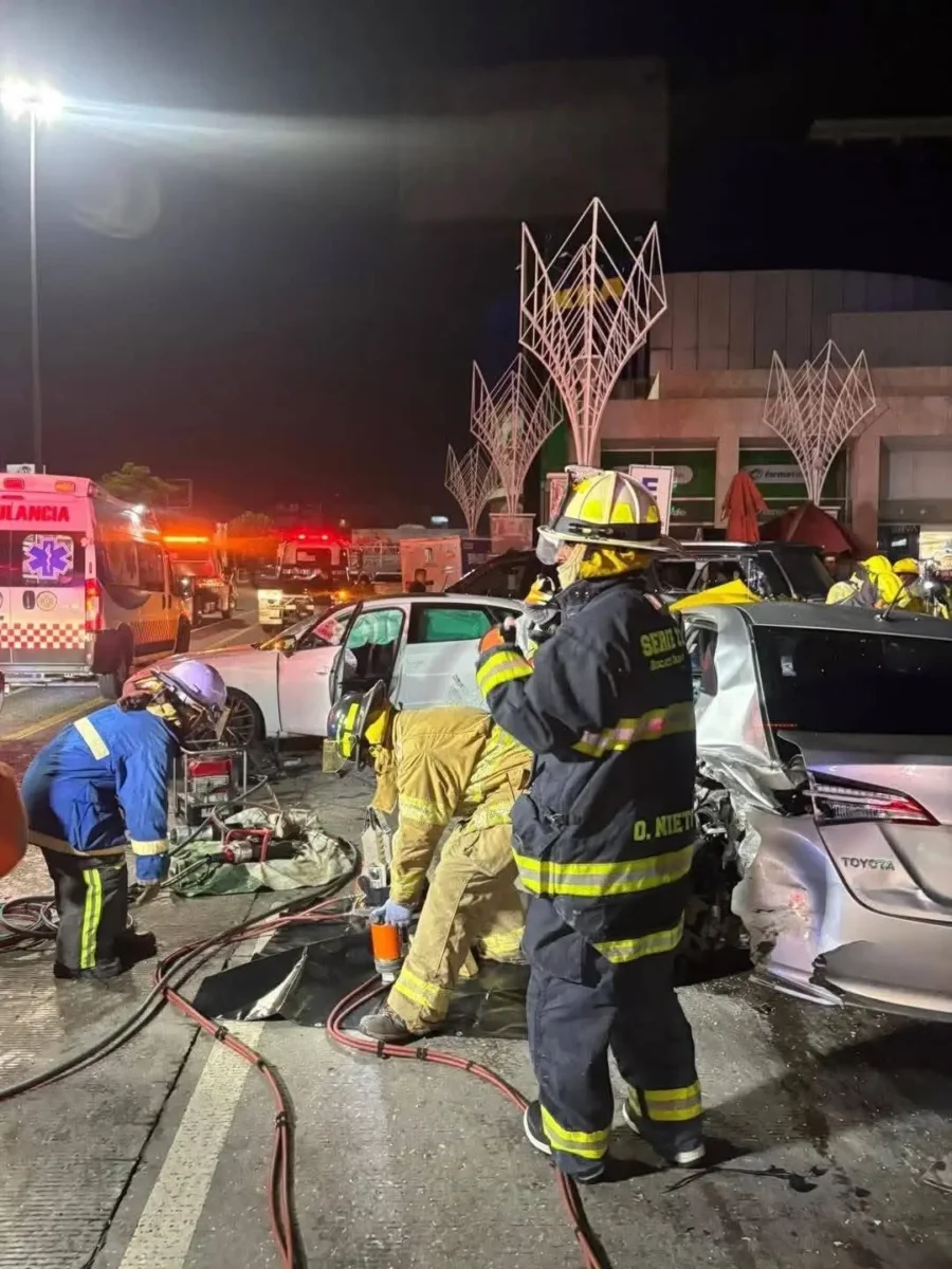 Este es el responsable de la carambola en la Vía Atlixcáyotl 