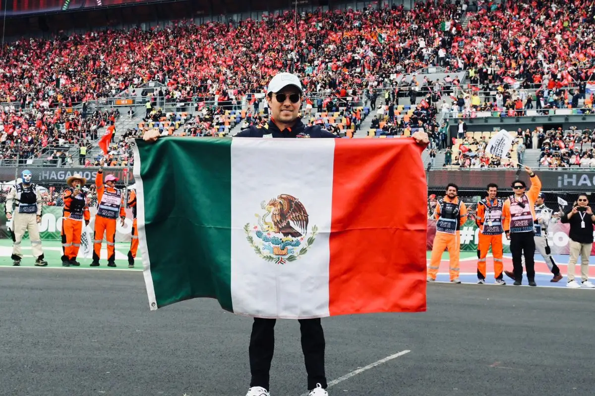 Checo Pérez regresa a la F1 con Cadillac; anuncio se haría oficial en semanas 1 Checo Pérez regresa a la F1 con Cadillac