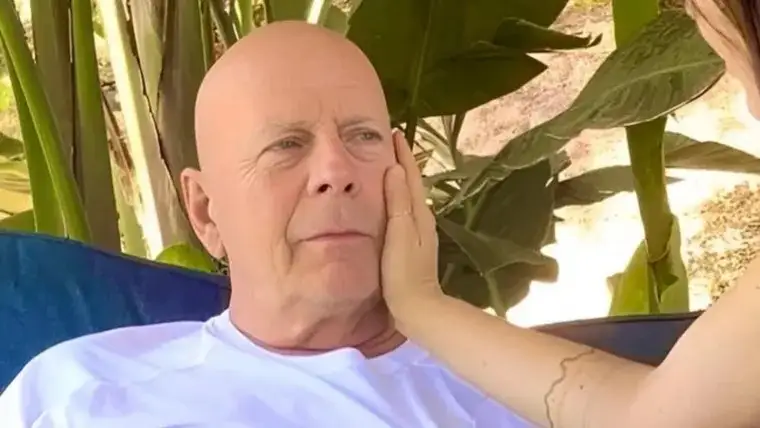 Demencia de Bruce Willis avanza y es trasladado a residencia