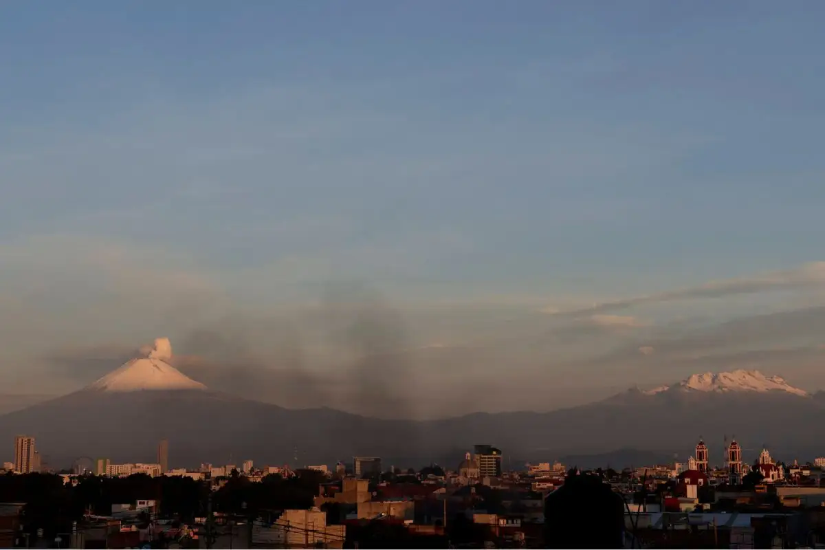fumarola del volcán Popocatépetl