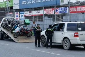 Inician 100 investigaciones contra personal de la SSC de Puebla