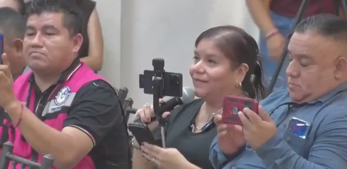 Jacobo Rodríguez González arremete contra reportera