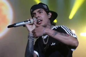 Natanael Cano peleó con su DJ