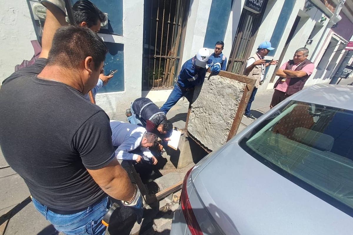 Realiza Gobierno de la Ciudad recorridos para identificar y atender puntos de riesgo de inundación en el Centro Histórico 1 recorridos riesgo de inundación en el centro de Puebla