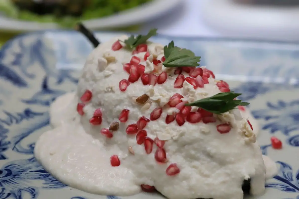 Por temporada de Chiles en Nogada en Puebla llegan 700 mil turistas