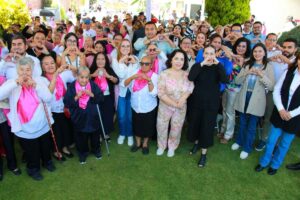 Comprometida con los abuelitos, Shamy Spezia reapertura la estancia de día en Xalmimilulco