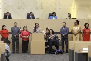 Congreso de Puebla recibe solicitud de donación de terrenos para escuela en Cuautlancingo e IMSS-Bienestar en Huatlatlauca