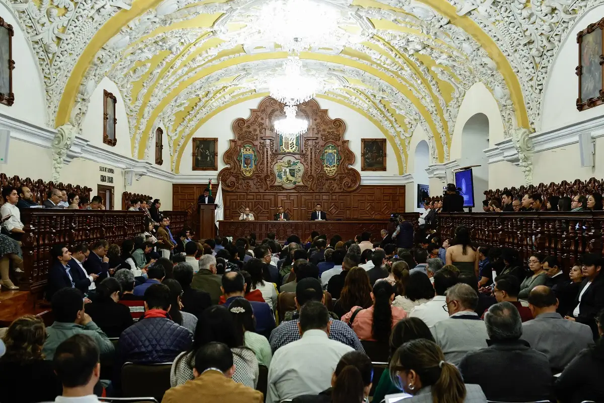 Consejo Universitario BUAP exige acción penal e investigación contra Rodolfo Javier Zepeda por falsificación de identidad