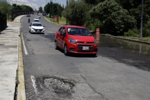 De junio a septiembre, se han tapado 135 mil baches en Puebla capital
