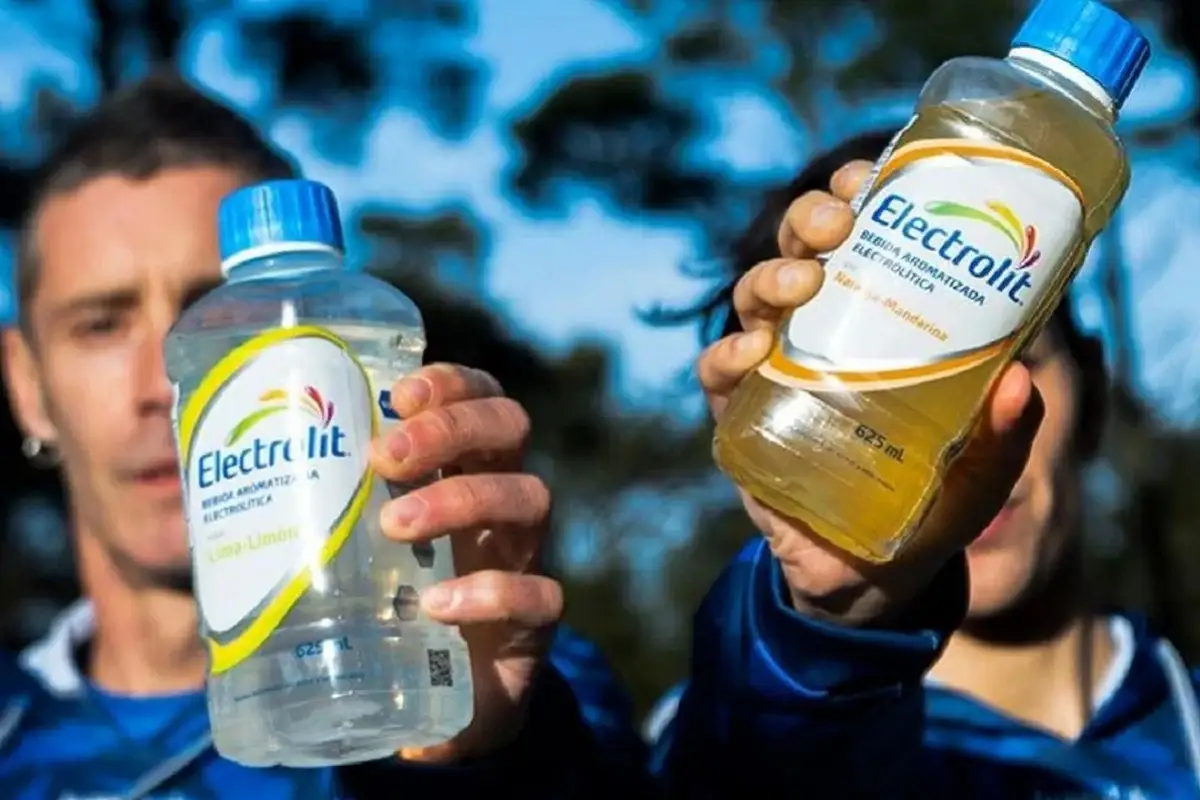 Diputado federal de Puebla propone aplicar impuestos a los Electrolit para recaudar 5 mil millones