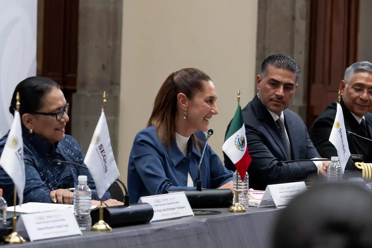 En mesa de seguridad con Sheinbaum, Armenta resalta operativos en la México-Puebla y operativos vs piratería