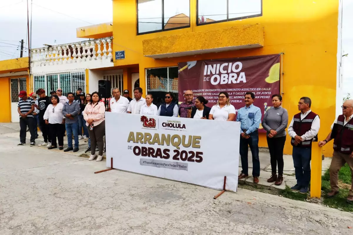 Gobierno de Tonantzin Fernandez continua rehabilitando vialidades en todo San Pedro Cholula 3